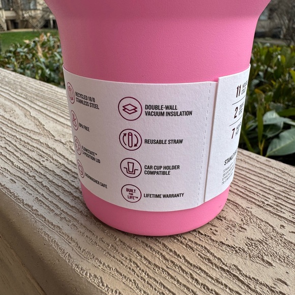Stanley x Target 40oz PINK VALENTINES DAY Limited Edition Quencher BNWT in hand - Picture 4 of 9